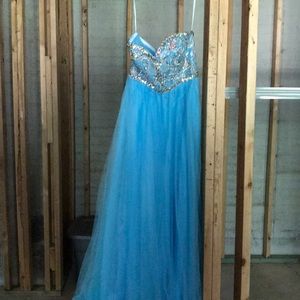 Prom dress